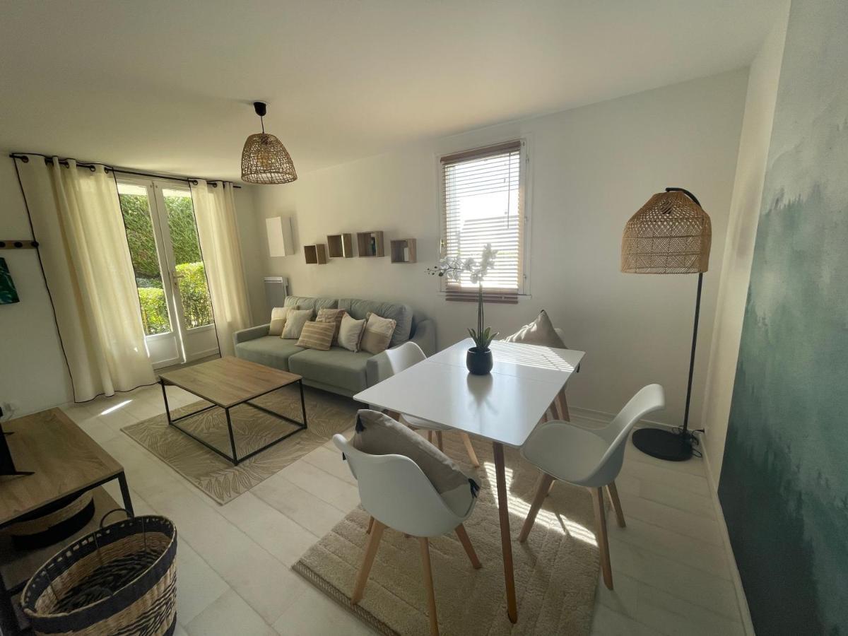 Le Plein Soleil, Appt 2 Pieces Terrasse, 600 M De La Plage De Blonville Sur Mer 아파트 외부 사진
